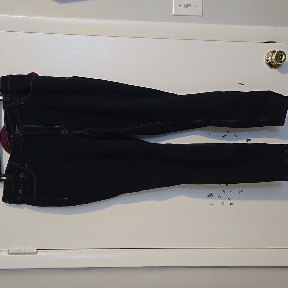 Old Navy Skinny Jeans Size 16